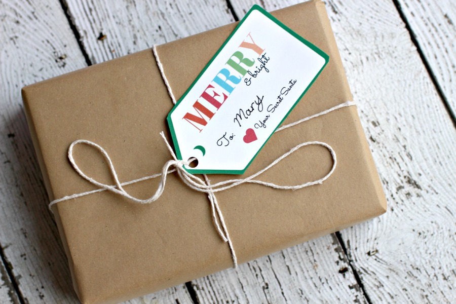 secret-santa-gift-tag
