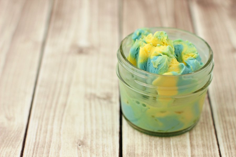 Minions-Ice-Cream-Jar