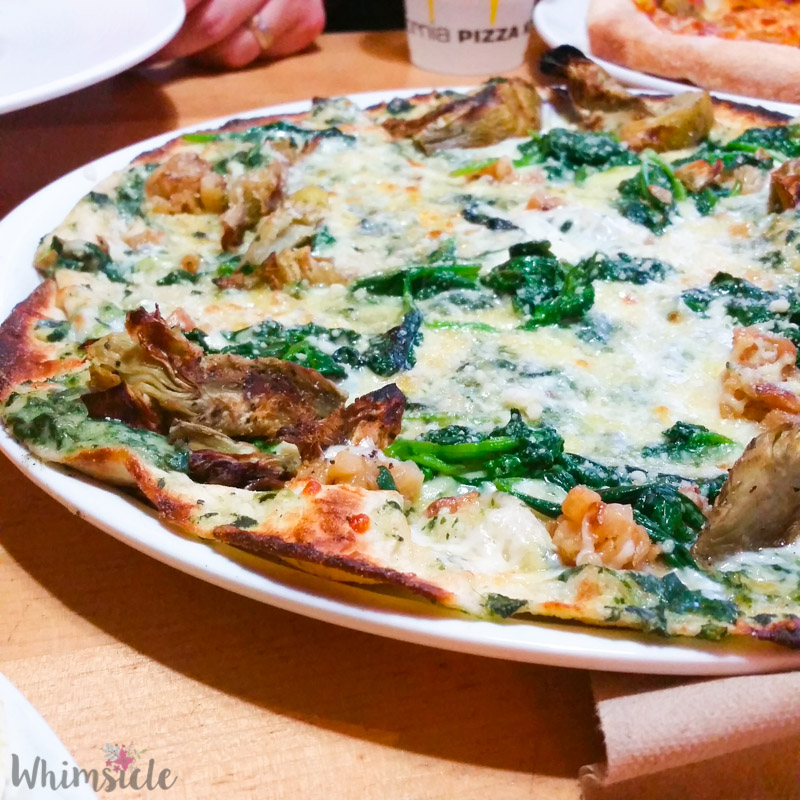 Spinach-Artichoke-Pizza-CPK