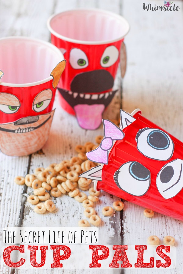 Take this cute craft with you to the theater to see The Secret Life of Pets! Perfect for popcorn or for your morning Cheerios! {sponsored]