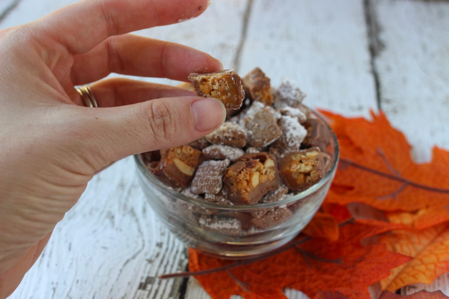 Perfect fall snack! SNICKERS® Crisper puppy chow makes a great football party food, sweet recipe or easy dessert.